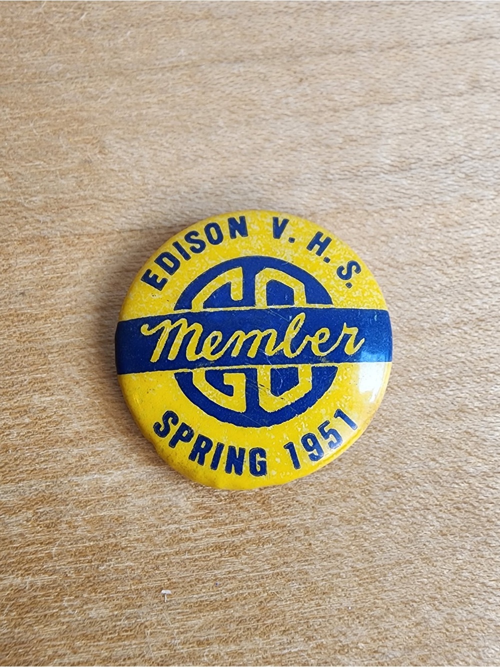 Vintage Edison V.H.S. Member Pinback Button Spring 1951 School Collectible, 1"